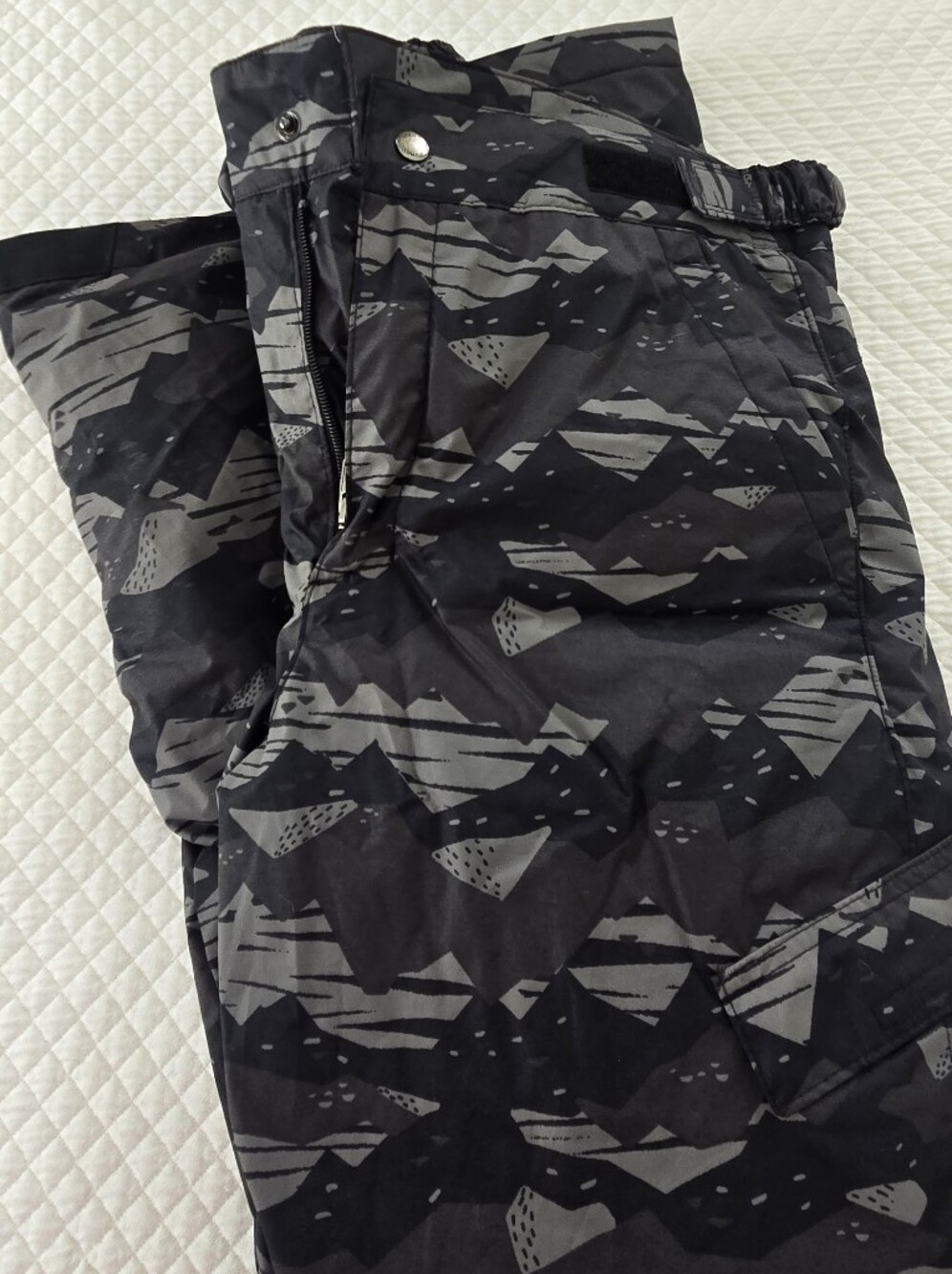 Columbia Black & Gray Fleece-Lined Snow Pants